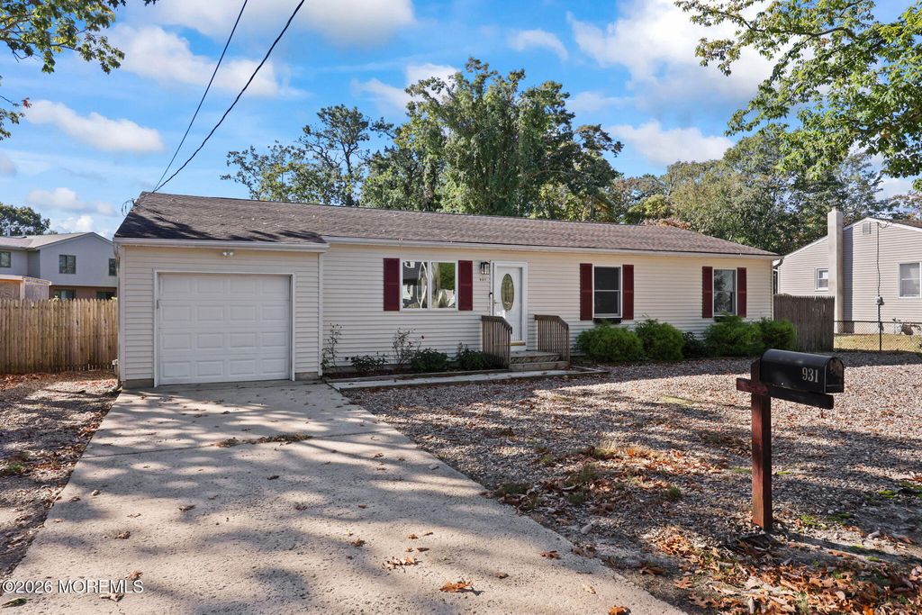 931 Fairmont Avenue, Brick, NJ 08723