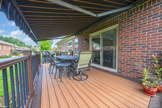 58773 Valley View Dr Drive, Washington Twp, MI 48094
