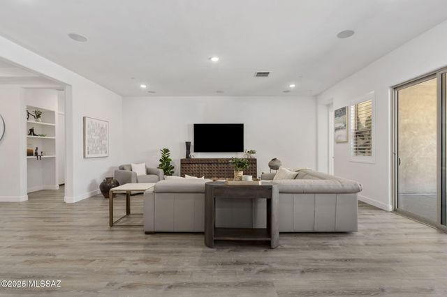 12791 E Tortoise Pointe Place, Vail, AZ 85641