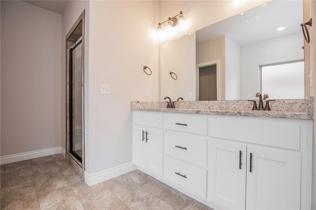 337 Ryder Street, Gentry, AR 72734