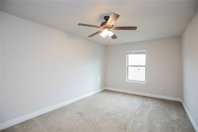 337 Ryder Street, Gentry, AR 72734