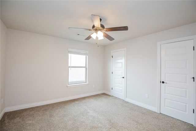 337 Ryder Street, Gentry, AR 72734