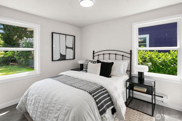 9032 15th Avenue SW, Seattle, WA 98106