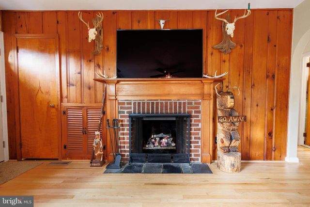 190 WATERFORD RD, Hammonton, NJ 08037