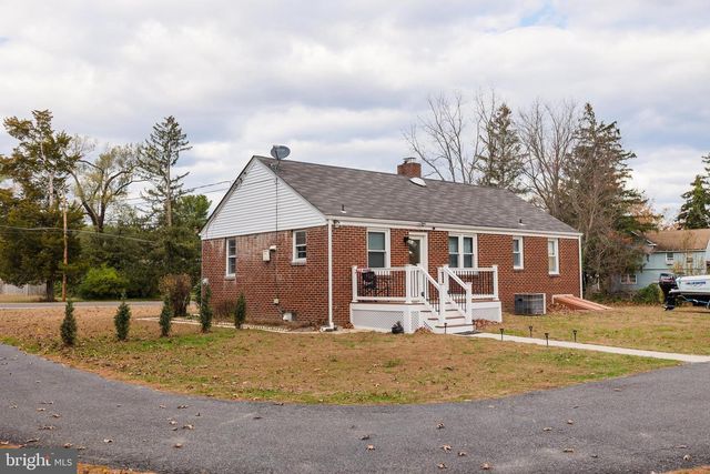 190 WATERFORD RD, Hammonton, NJ 08037