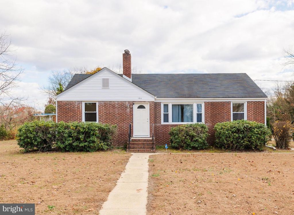 190 WATERFORD RD, Hammonton, NJ 08037