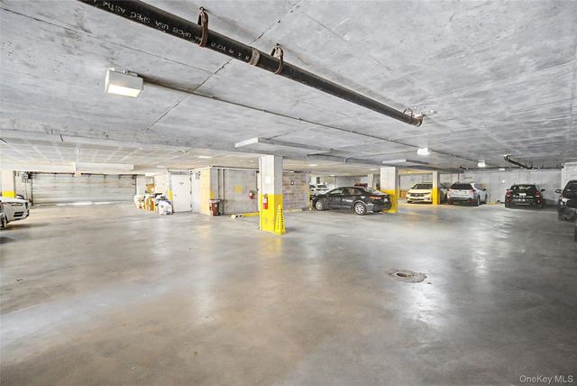 43-17 Union Street 2A, Flushing, NY 11355