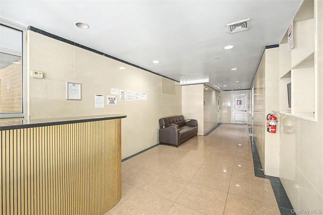 43-17 Union Street 2A, Flushing, NY 11355