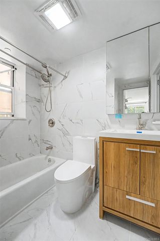 43-17 Union Street 2A, Flushing, NY 11355