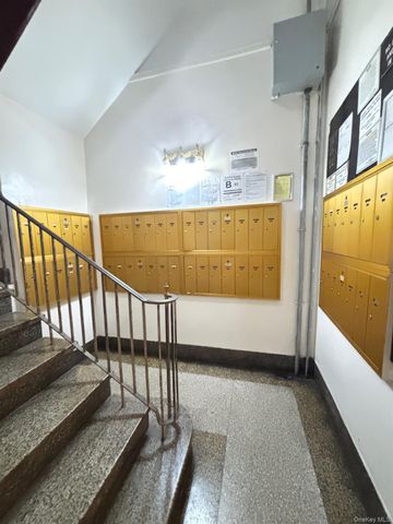 1171 Ocean Parkway 2B, Brooklyn, NY 11230