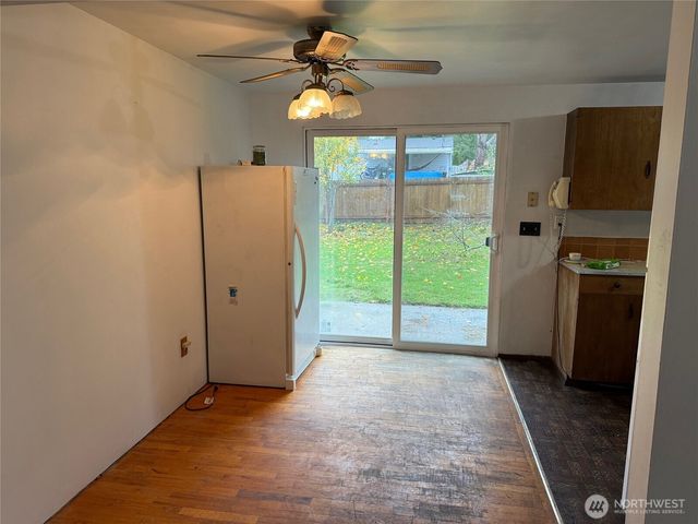 20823 59th Place SW, Lynnwood, WA 98036