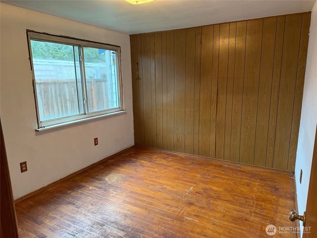 20823 59th Place SW, Lynnwood, WA 98036