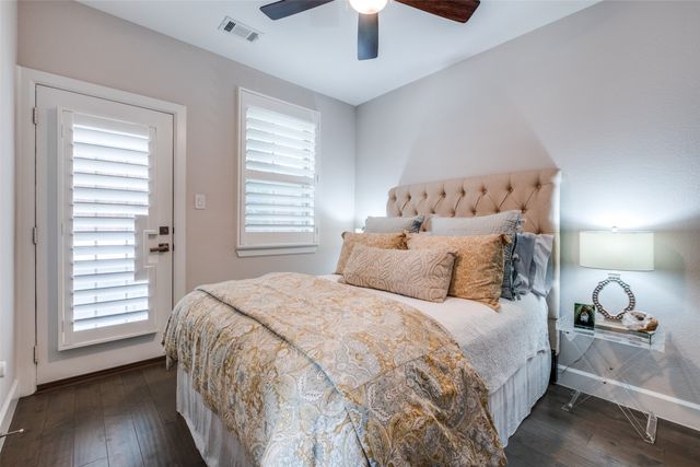 5917 Evening Star Place, Dallas, TX 75235