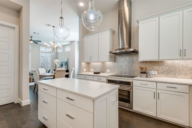 5917 Evening Star Place, Dallas, TX 75235