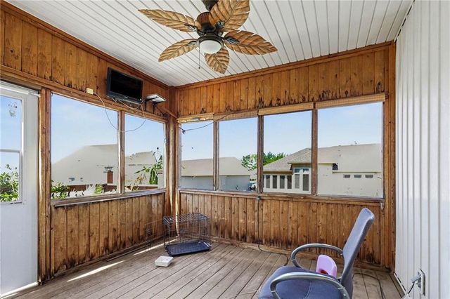 2107 NE Colonnade Avenue, Blue Springs, MO 64014