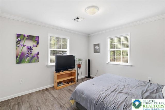 1572 Gardner Road, Stroudsburg, PA 18360