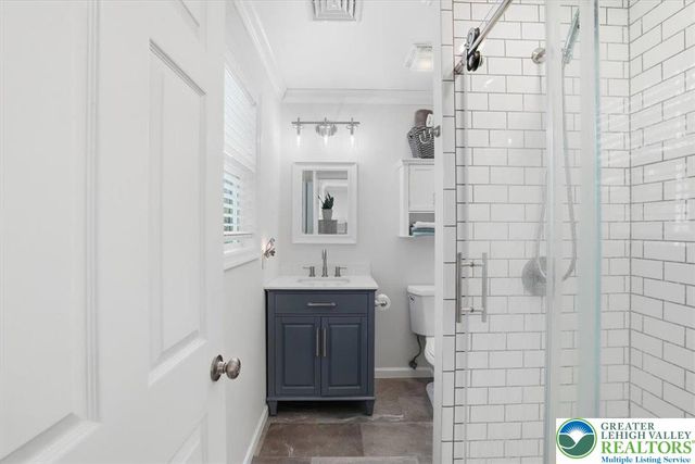 1572 Gardner Road, Stroudsburg, PA 18360