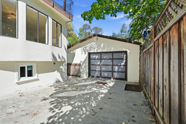 1280 Balboa Avenue, Burlingame, CA 94010