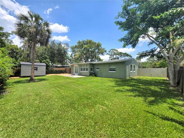 5117 LAKE HOWELL ROAD, Winter Park, FL 32792