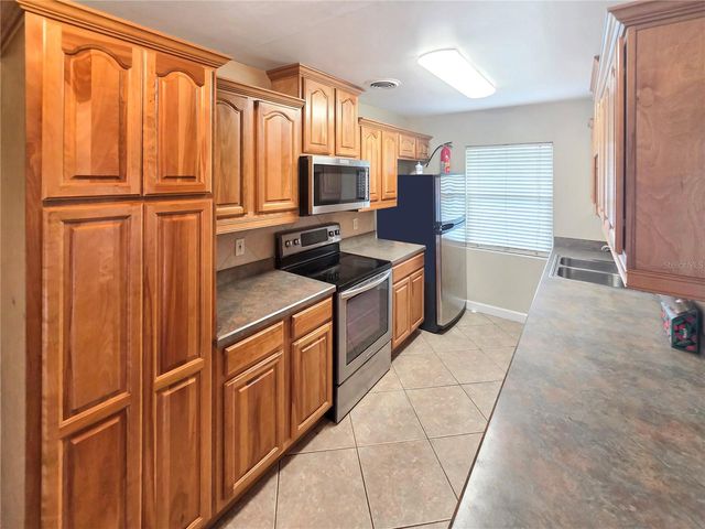 5117 LAKE HOWELL ROAD, Winter Park, FL 32792