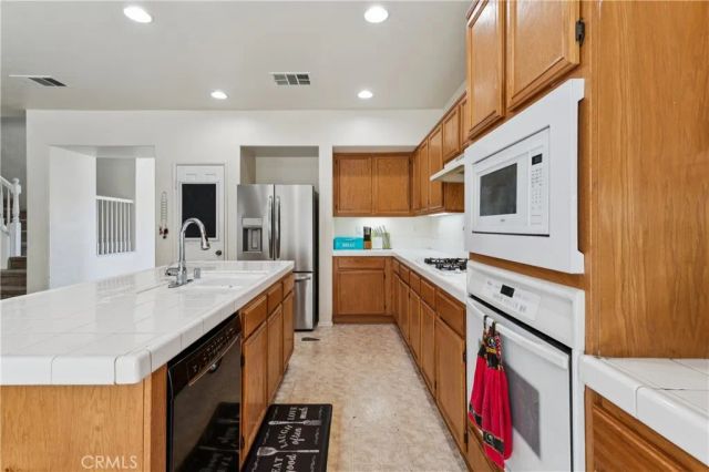 29071 Summersweet Place, Murrieta, CA 92563