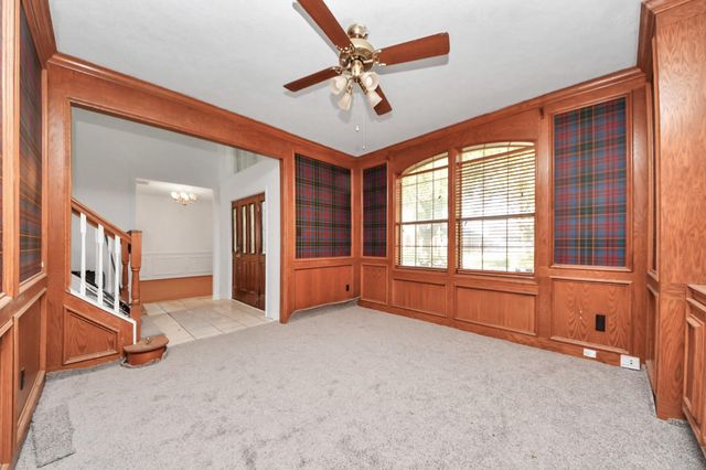 1608 Keystone Drive, Friendswood, TX 77546