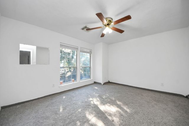 1608 Keystone Drive, Friendswood, TX 77546