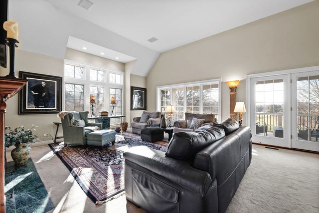 1133 Bull Valley Drive, Woodstock, IL 60098