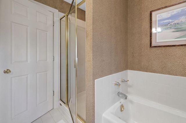 1133 Bull Valley Drive, Woodstock, IL 60098