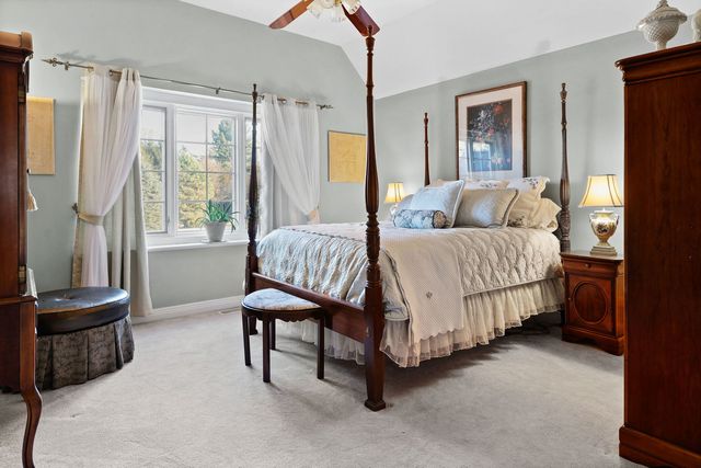 1133 Bull Valley Drive, Woodstock, IL 60098