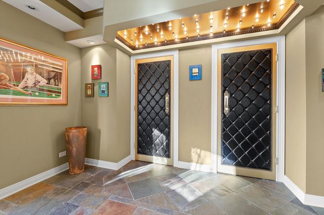 1133 Bull Valley Drive, Woodstock, IL 60098