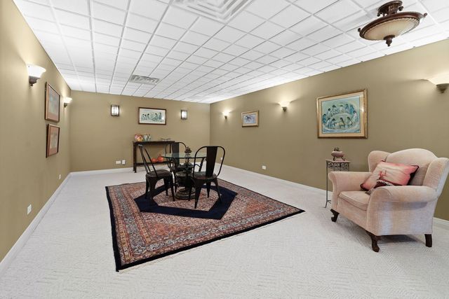 1133 Bull Valley Drive, Woodstock, IL 60098