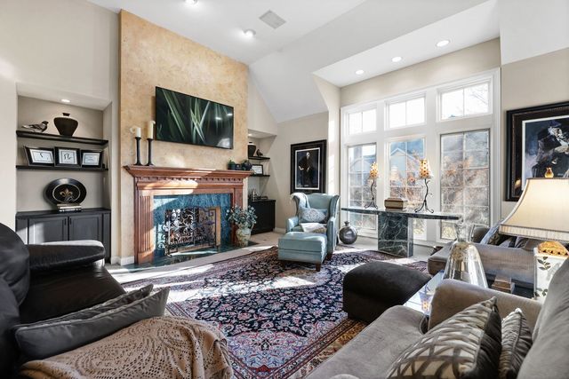 1133 Bull Valley Drive, Woodstock, IL 60098