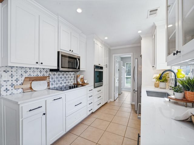1811 Centenary Drive, Richardson, TX 75081