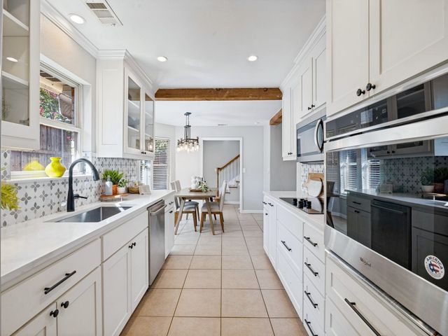1811 Centenary Drive, Richardson, TX 75081