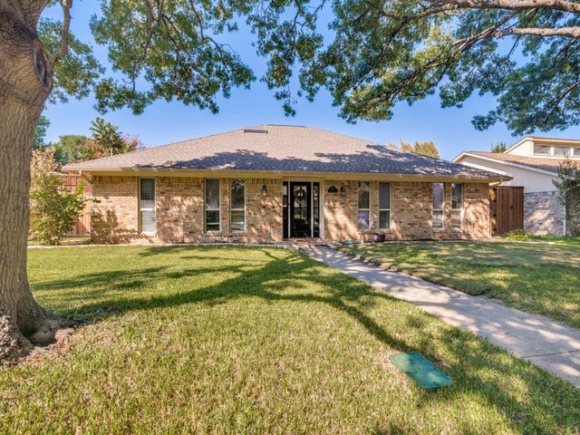 1811 Centenary Drive, Richardson, TX 75081