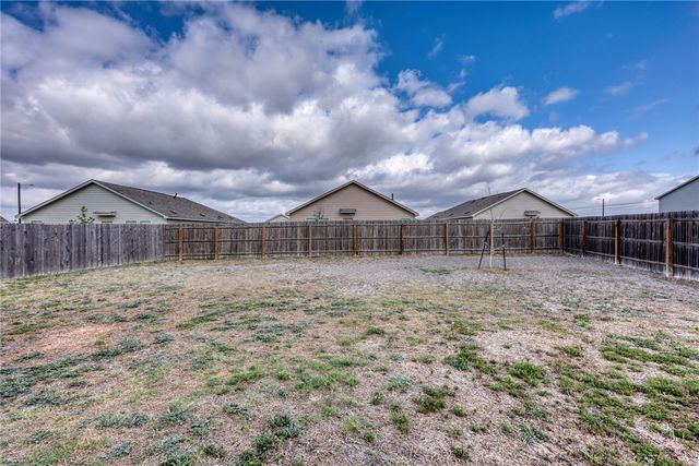 3205 Wrangler St, Robstown, TX 78380