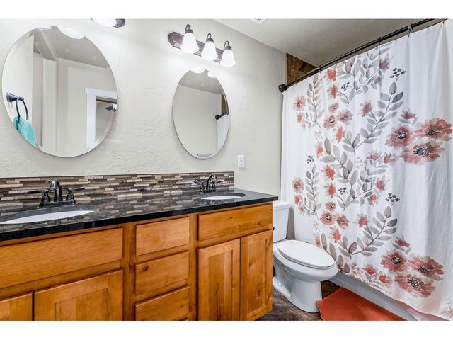 1114 Cottontail Ln, Wiggins, CO 80654