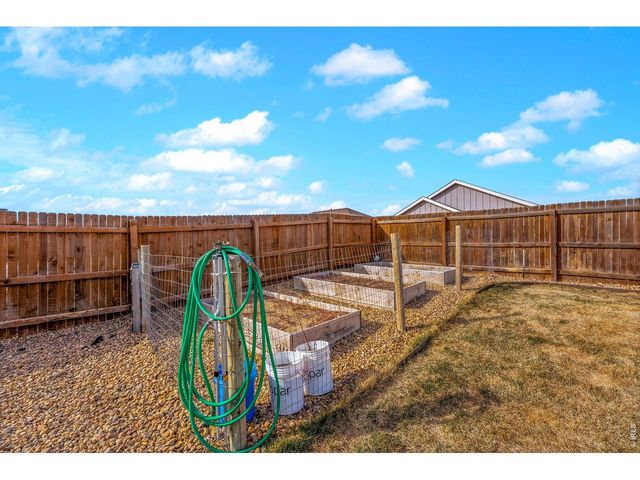 1114 Cottontail Ln, Wiggins, CO 80654