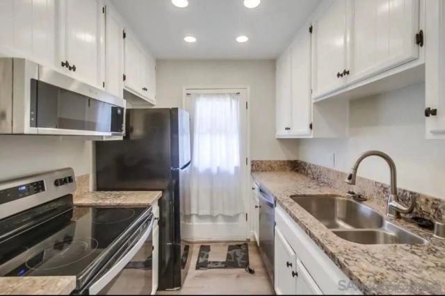 12115 Wintergreen Dr 4, Lakeside, CA 92040