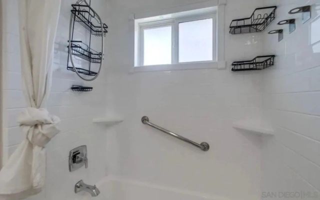 12115 Wintergreen Dr 4, Lakeside, CA 92040
