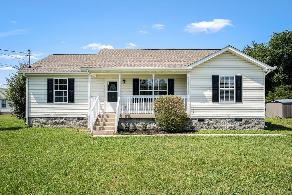 106 Daytona Ln, Shelbyville, TN 37160