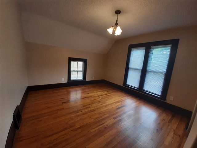 757 17th Street, Des Moines, IA 50314