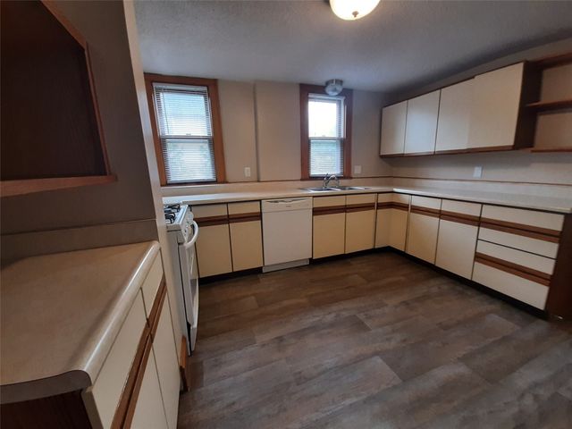 757 17th Street, Des Moines, IA 50314