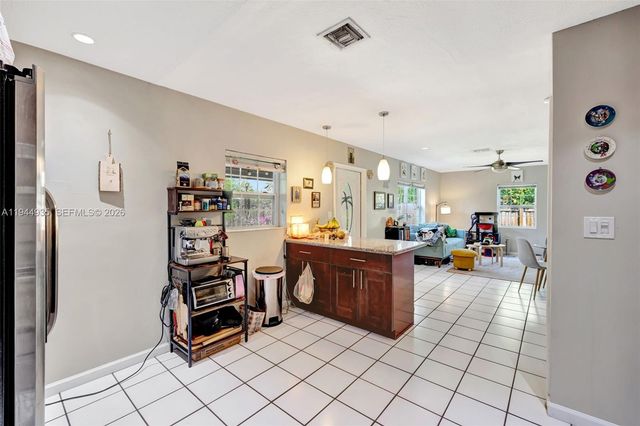 508 NW 16th St, Fort Lauderdale, FL 33311