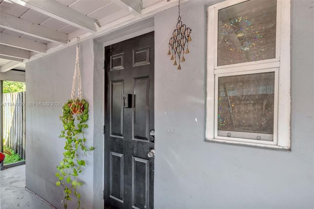 508 NW 16th St, Fort Lauderdale, FL 33311