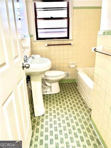 119 5th Avenue, Jonesboro, GA 30236