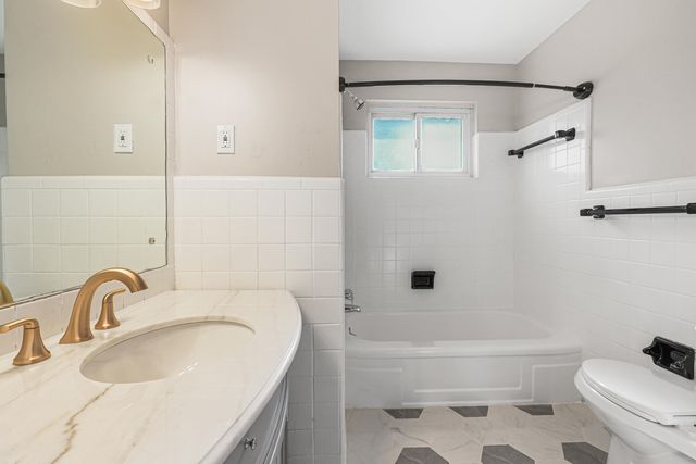 444 Mcalpin Avenue, Erlanger, KY 41018