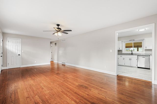 444 Mcalpin Avenue, Erlanger, KY 41018