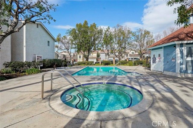 12335 Hilldale Court, Pacoima (los Angeles), CA 91331